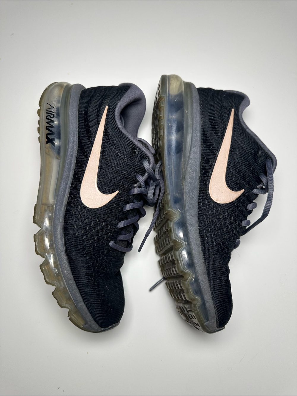 Nike Air MAX Women size 8 - Picture 2 of 5